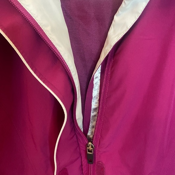 Sunice Magenta Hurricane Gore Tex Weatherproof Outdoor Jacket - Picture 7 of 7